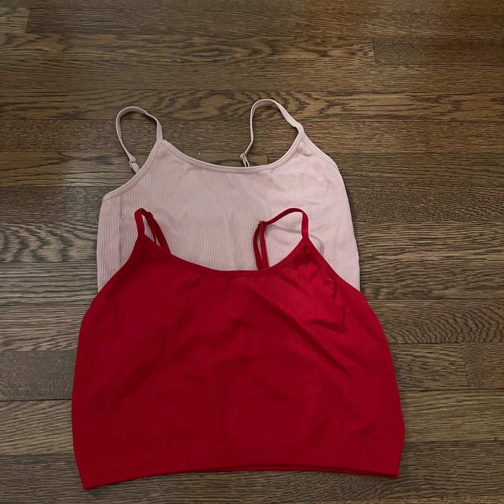 2 tank tops barely used.